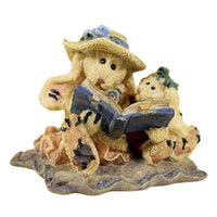 (2636) Boyds Bears Resin Daphne & Eloise..."Women's Work", 3.00 Inch, Hare Bearstone 2251