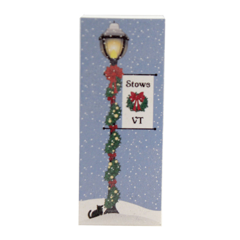 (48341) Cats Meow Village Stowe Lamppost, 3.50 Inch, Accessory 2020 Vermot Chritmas 20-535