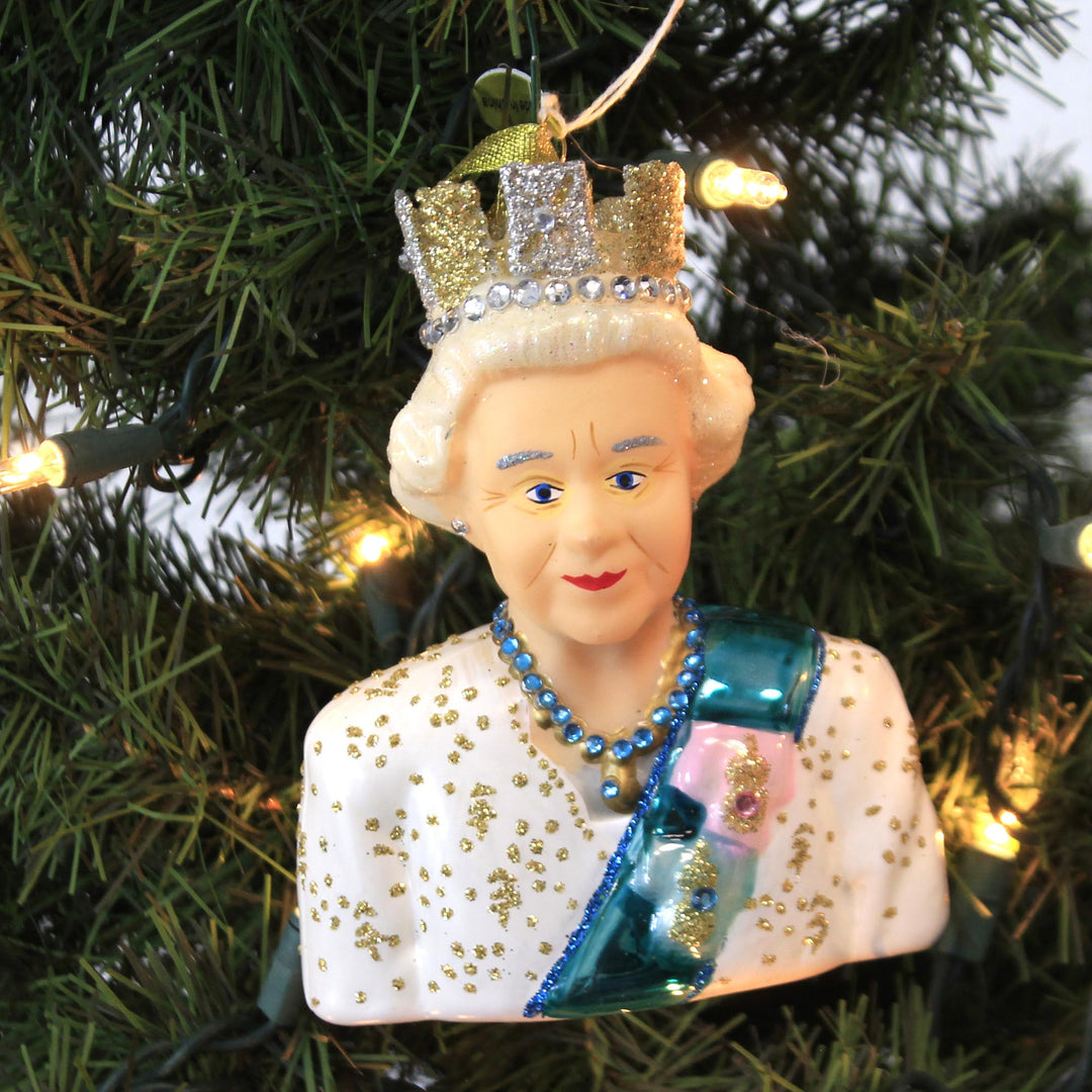 Holiday Ornament Queen Elizabeth In 2020 Icon Royal Winsdor ...