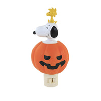 (53190) Halloween Snoopy In Jack-O-Lantern, 7.00 Inch, Woodstock Pumpkin Electric 134755