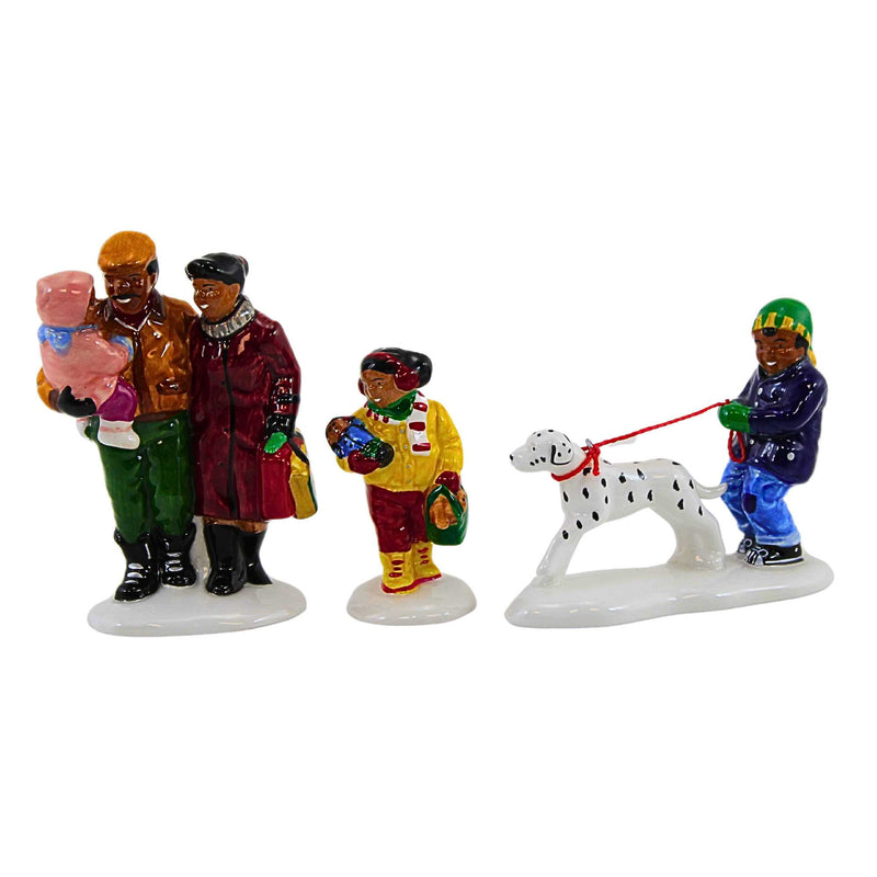 (63393) Enesco The Whole Family Goes Shopping, 3.00 Inch, The Original Snow Village 54905